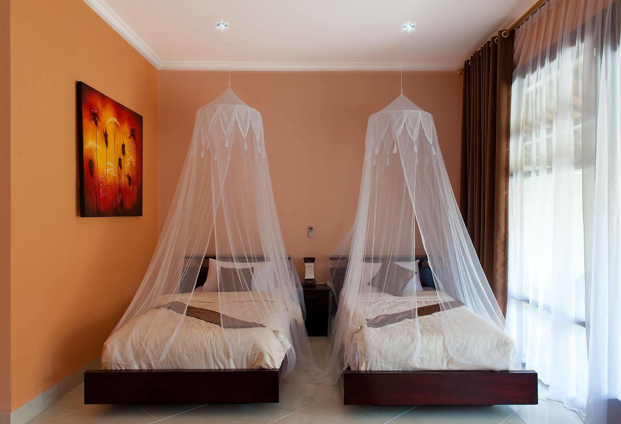 Rossa Garden Hotel Candidasa Kültér fotó